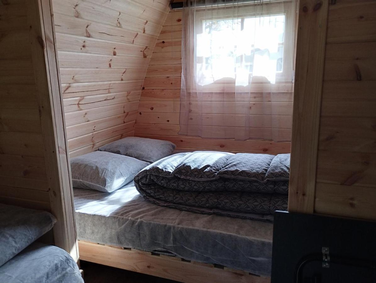 Camping Des Ribieres Confolens Ngoại thất bức ảnh
