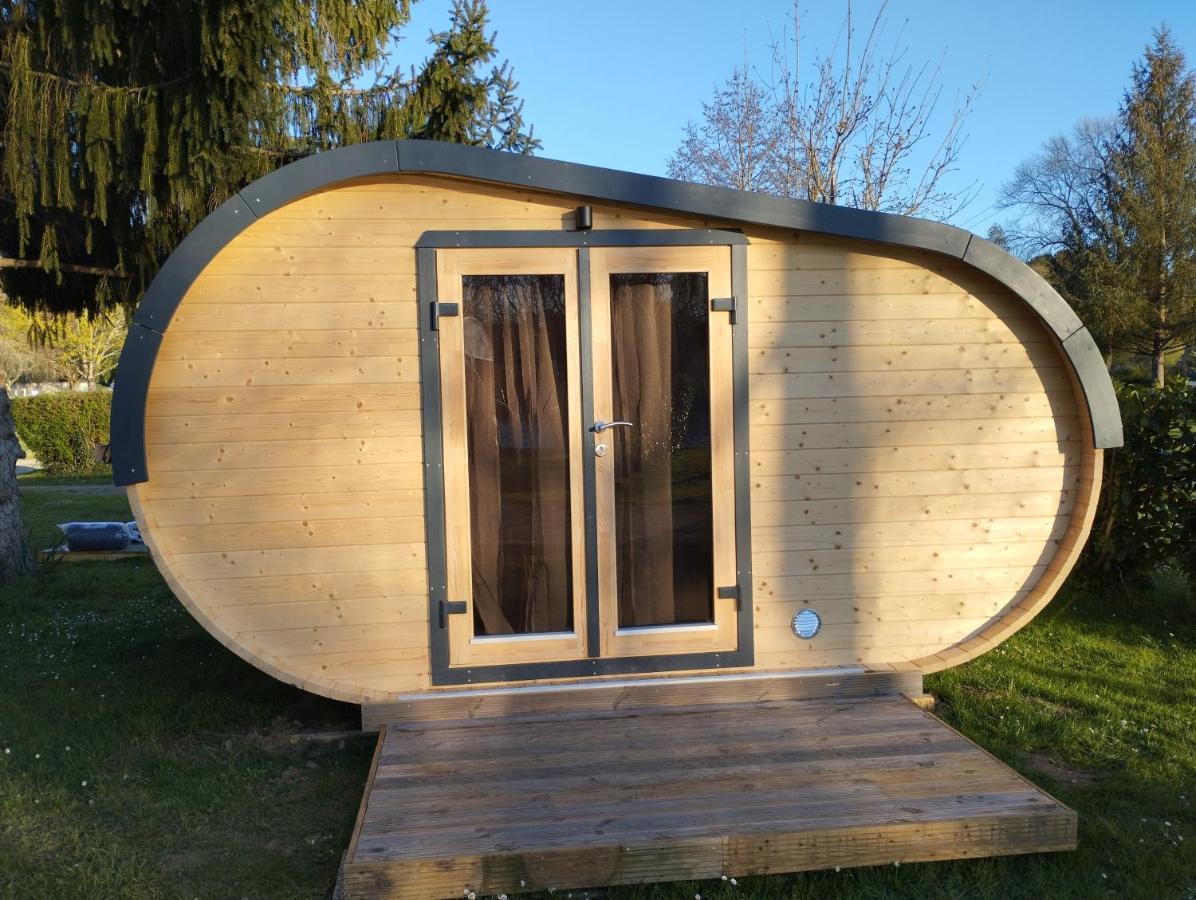 Camping Des Ribieres Confolens Ngoại thất bức ảnh