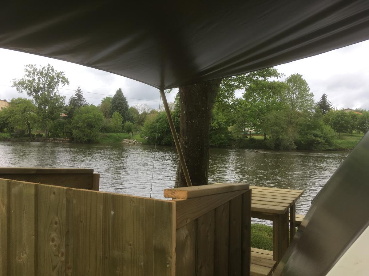 Camping Des Ribieres Confolens Ngoại thất bức ảnh